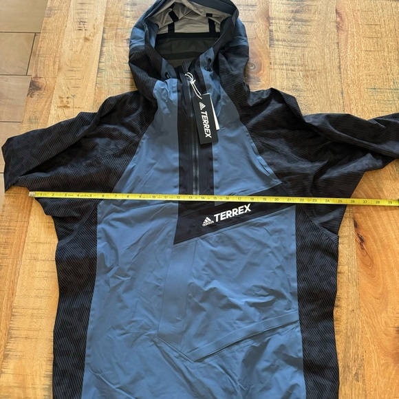 Adidas Men's TERREX Techrock RAIN.RDY Climbing Anorak Black/Wonste Size Medium - Picture 10 of 17